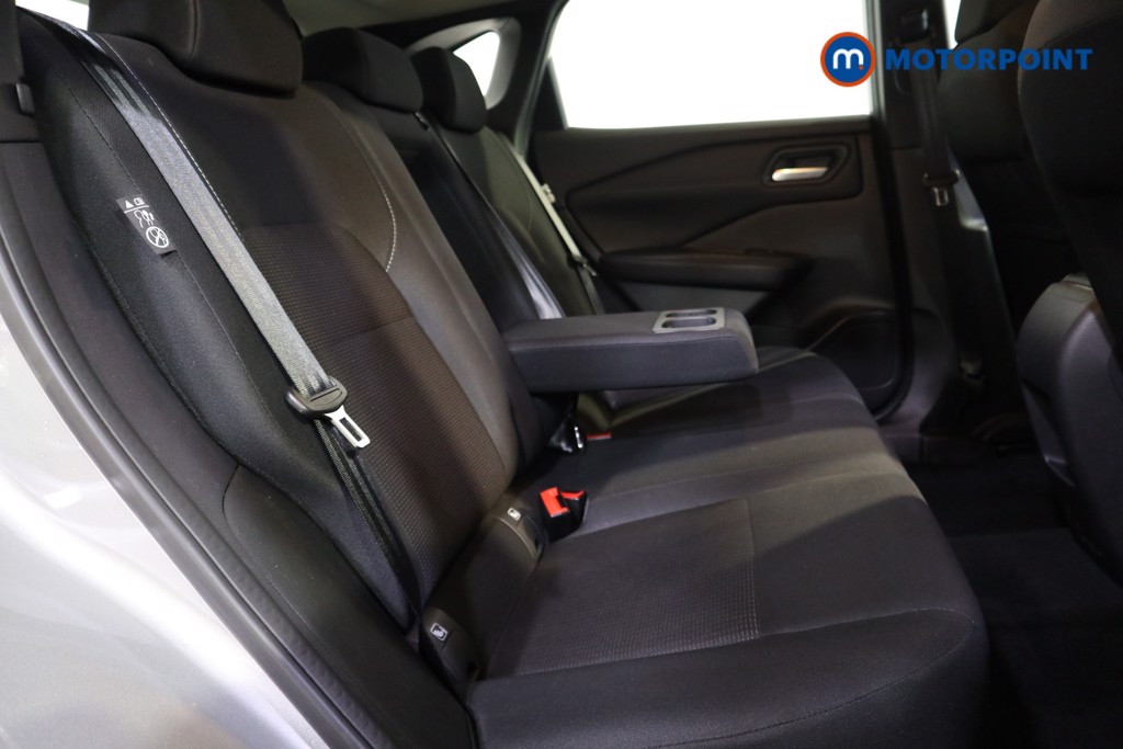 Nissan Qashqai Acenta Premium Automatic Petrol SUV - Stock Number (1610453) - 17th supplementary image