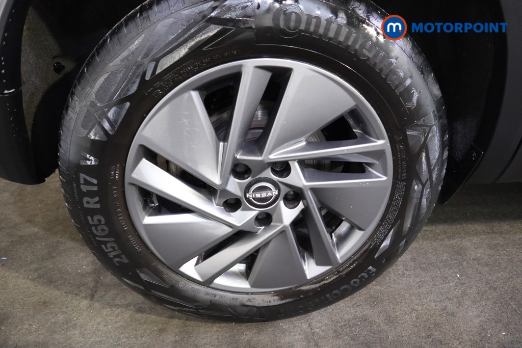 Nissan Qashqai Acenta Premium Automatic Petrol SUV - Stock Number (1610453) - 21st supplementary image