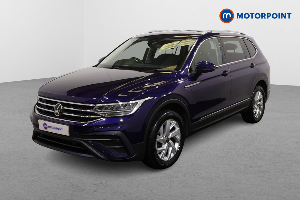 Volkswagen Tiguan Allspace Life Manual Petrol SUV - Stock Number (1610567) - Passenger side front corner
