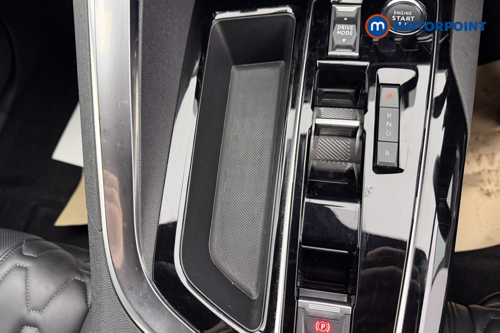 Peugeot 3008 Allure Automatic Petrol Plug-In Hybrid SUV - Stock Number (1610614) - 6th supplementary image