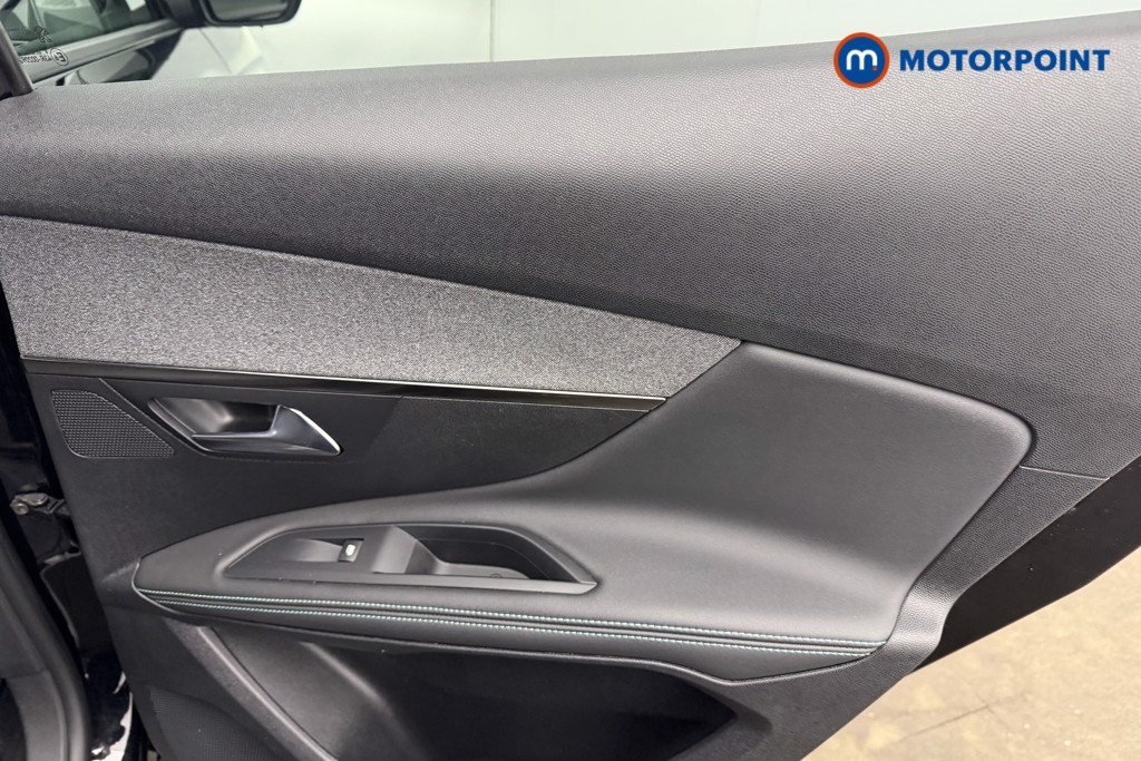 Peugeot 3008 Allure Automatic Petrol Plug-In Hybrid SUV - Stock Number (1610614) - 14th supplementary image