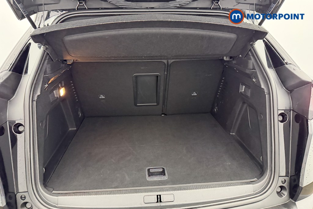 Peugeot 3008 Allure Automatic Petrol Plug-In Hybrid SUV - Stock Number (1610614) - 17th supplementary image