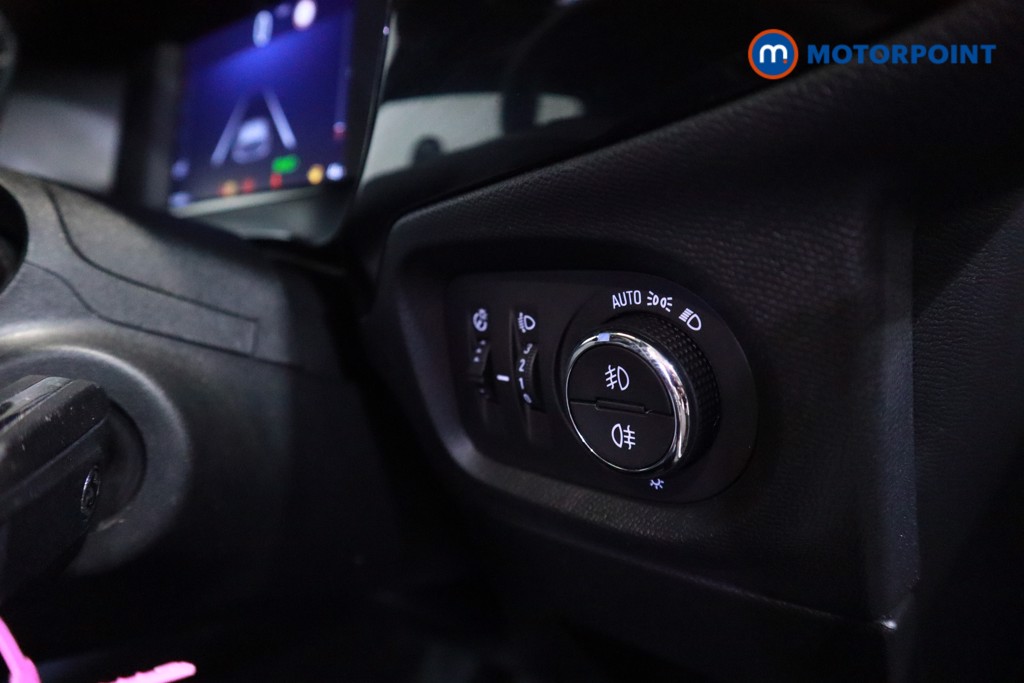 Vauxhall Corsa GS Manual Petrol Hatchback - Stock Number (1611288) - 4th supplementary image