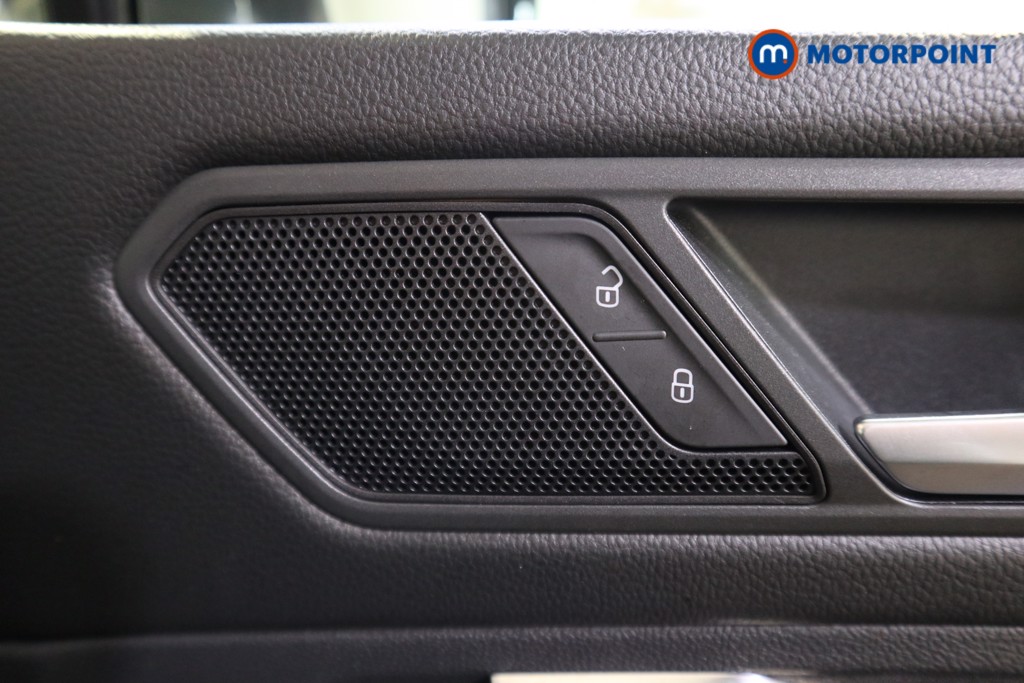 Volkswagen Tiguan Allspace Elegance Automatic Diesel SUV - Stock Number (1611407) - 14th supplementary image