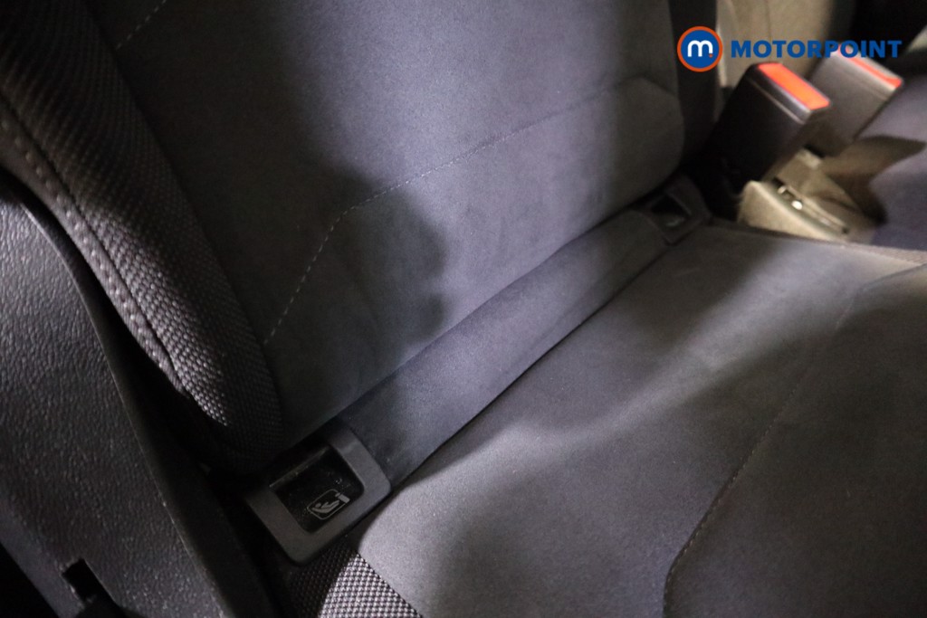 Volkswagen Tiguan Allspace Elegance Automatic Diesel SUV - Stock Number (1611407) - 19th supplementary image