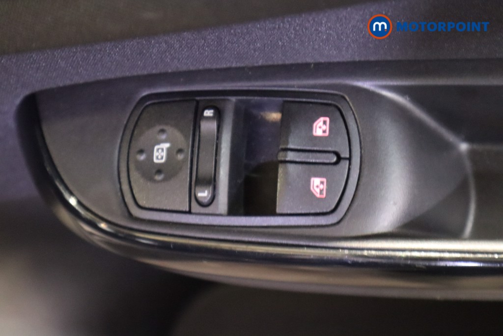 Vauxhall Corsa Design Automatic Petrol Hatchback - Stock Number (1612432) - 15th supplementary image