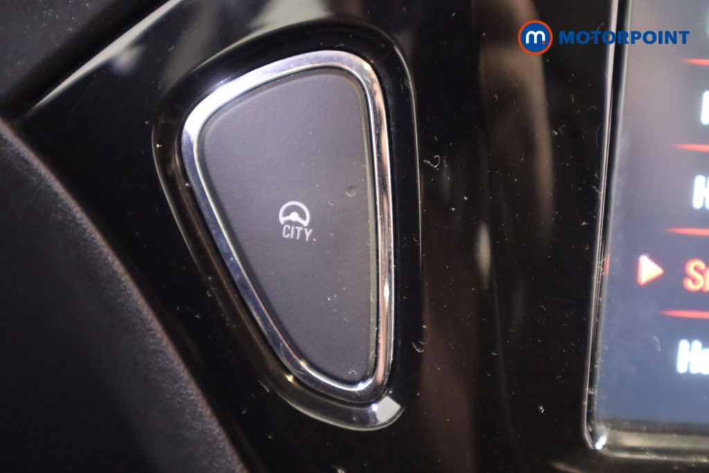 Vauxhall Corsa Design Automatic Petrol Hatchback - Stock Number (1612432) - 20th supplementary image