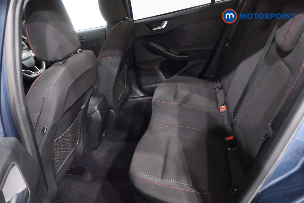Ford Focus St-Line Manual Petrol Hatchback - Stock Number (1612705) - 5th supplementary image