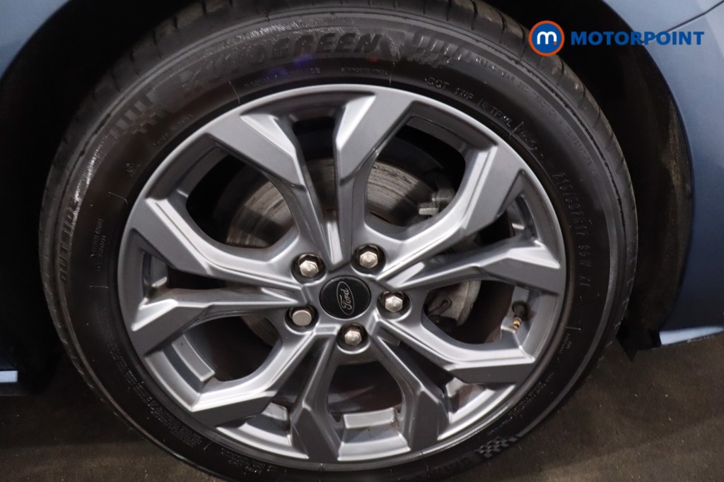 Ford Focus St-Line Manual Petrol Hatchback - Stock Number (1612705) - 10th supplementary image