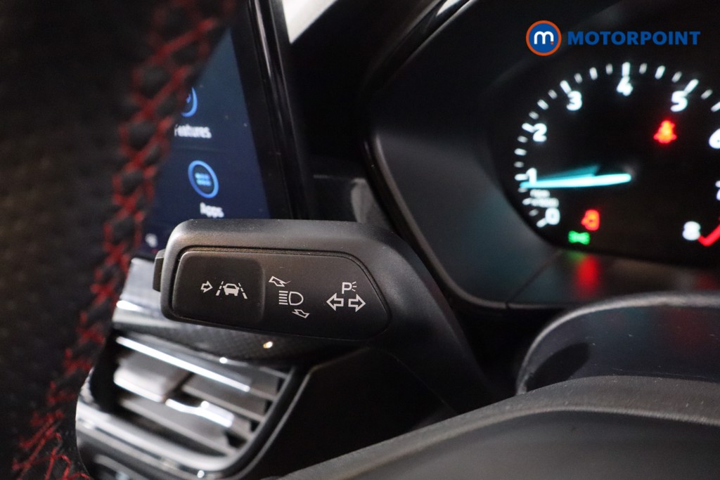 Ford Focus St-Line Manual Petrol Hatchback - Stock Number (1612705) - 14th supplementary image