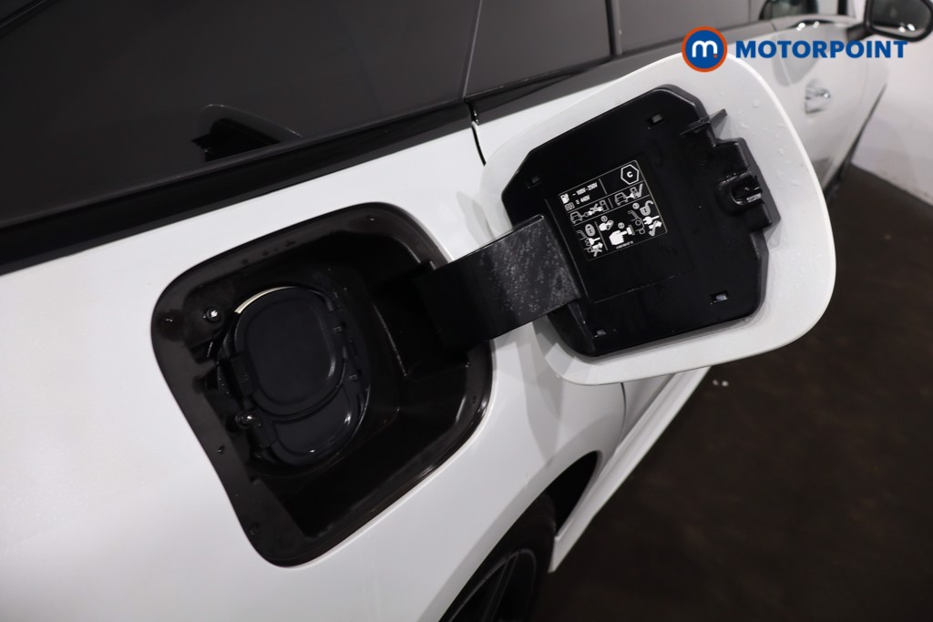 Mercedes-Benz CLA Amg Line Automatic Petrol Plug-In Hybrid Estate - Stock Number (1613644) - 39th supplementary image