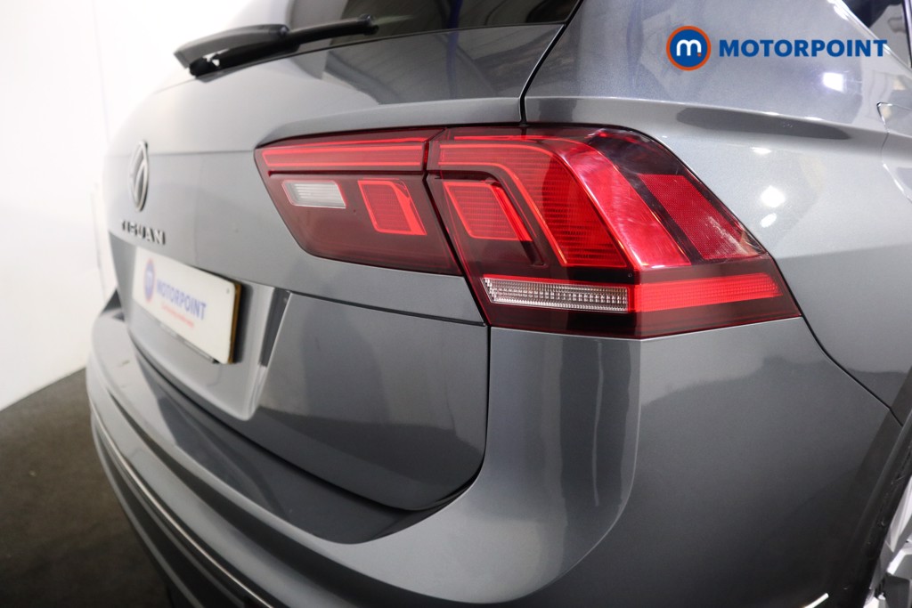 Volkswagen Tiguan Allspace Life Automatic Petrol SUV - Stock Number (1614976) - 31st supplementary image
