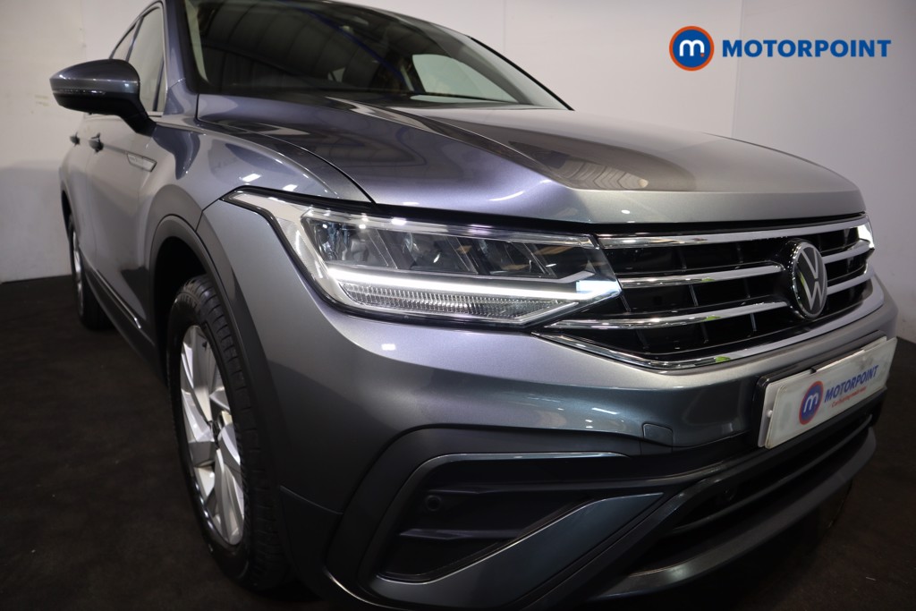 Volkswagen Tiguan Allspace Life Automatic Petrol SUV - Stock Number (1614976) - 42nd supplementary image