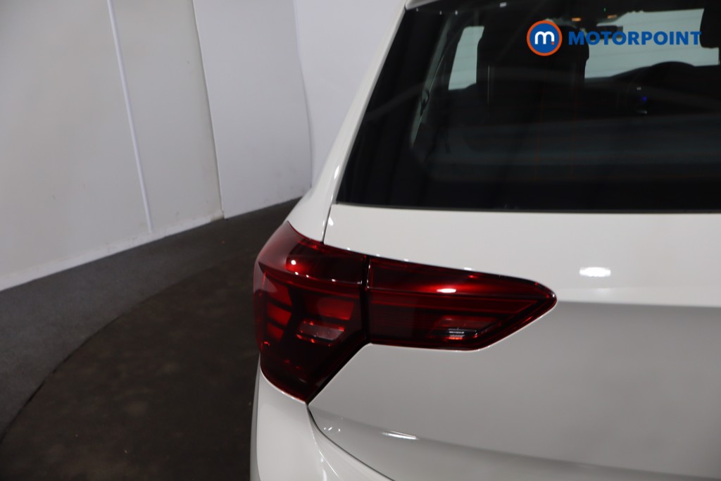 Volkswagen Polo Life Manual Petrol Hatchback - Stock Number (1615190) - 33rd supplementary image