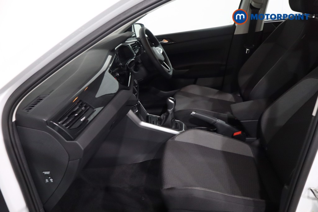 Volkswagen Polo Life Manual Petrol Hatchback - Stock Number (1615212) - 4th supplementary image