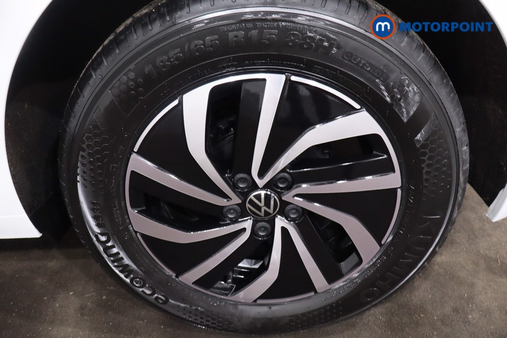 Volkswagen Polo Life Manual Petrol Hatchback - Stock Number (1615212) - 12th supplementary image