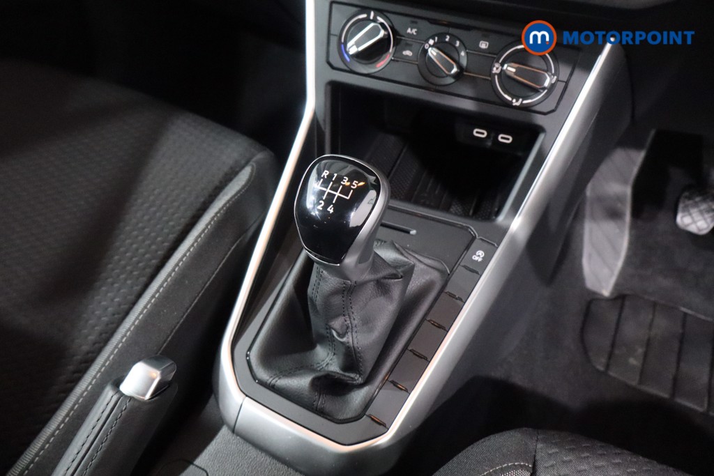 Volkswagen Polo Life Manual Petrol Hatchback - Stock Number (1615212) - 19th supplementary image