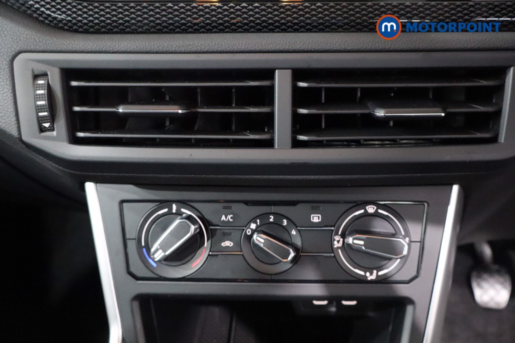 Volkswagen Polo Life Manual Petrol Hatchback - Stock Number (1615212) - 21st supplementary image