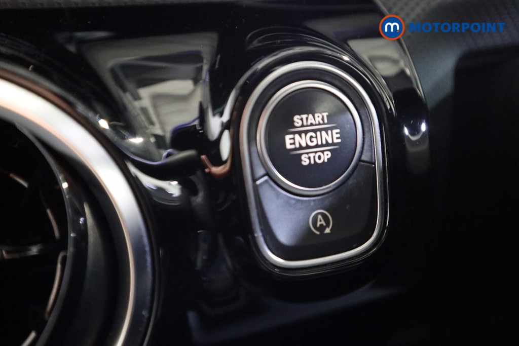 Mercedes-Benz A Class Sport Automatic Diesel Hatchback - Stock Number (1615276) - 7th supplementary image