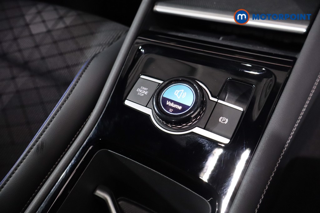 Volkswagen Tiguan R-Line Automatic Diesel SUV - Stock Number (1615294) - 18th supplementary image