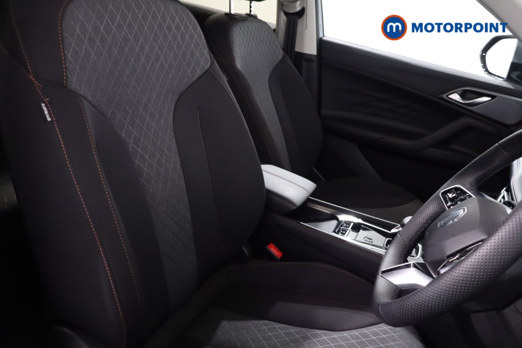 Mg Motor Uk HS SE Automatic Petrol-Electric Hybrid SUV - Stock Number (1616691) - 22nd supplementary image