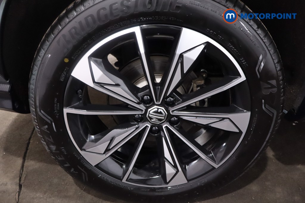 Mg Motor Uk HS SE Automatic Petrol-Electric Hybrid SUV - Stock Number (1616694) - 9th supplementary image