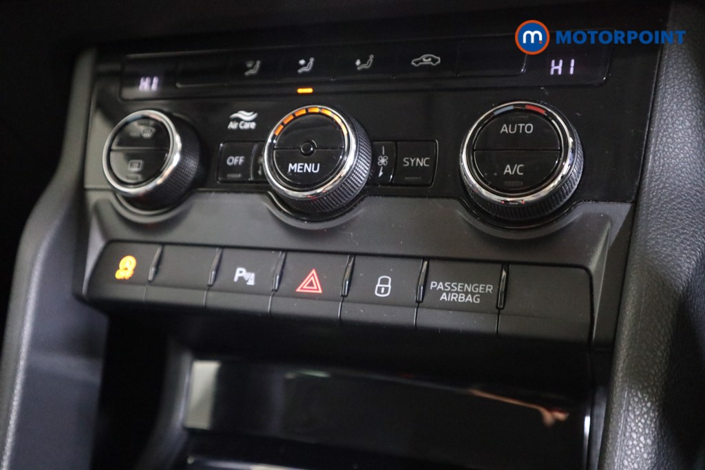 Skoda Karoq Se Technology Manual Petrol SUV - Stock Number (1616845) - 6th supplementary image