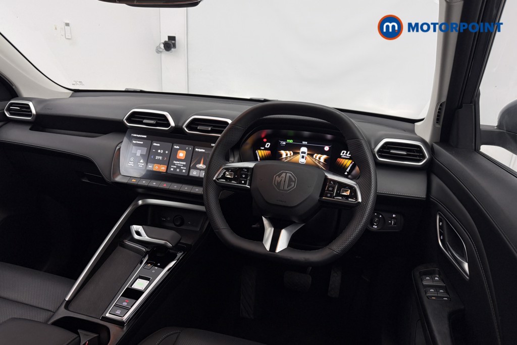 Mg Motor Uk ZS Trophy Automatic Petrol-Electric Hybrid SUV - Stock Number (1616853) - 16th supplementary image