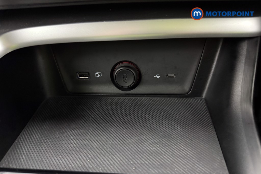 Mg Motor Uk ZS Trophy Automatic Petrol-Electric Hybrid SUV - Stock Number (1616853) - 24th supplementary image