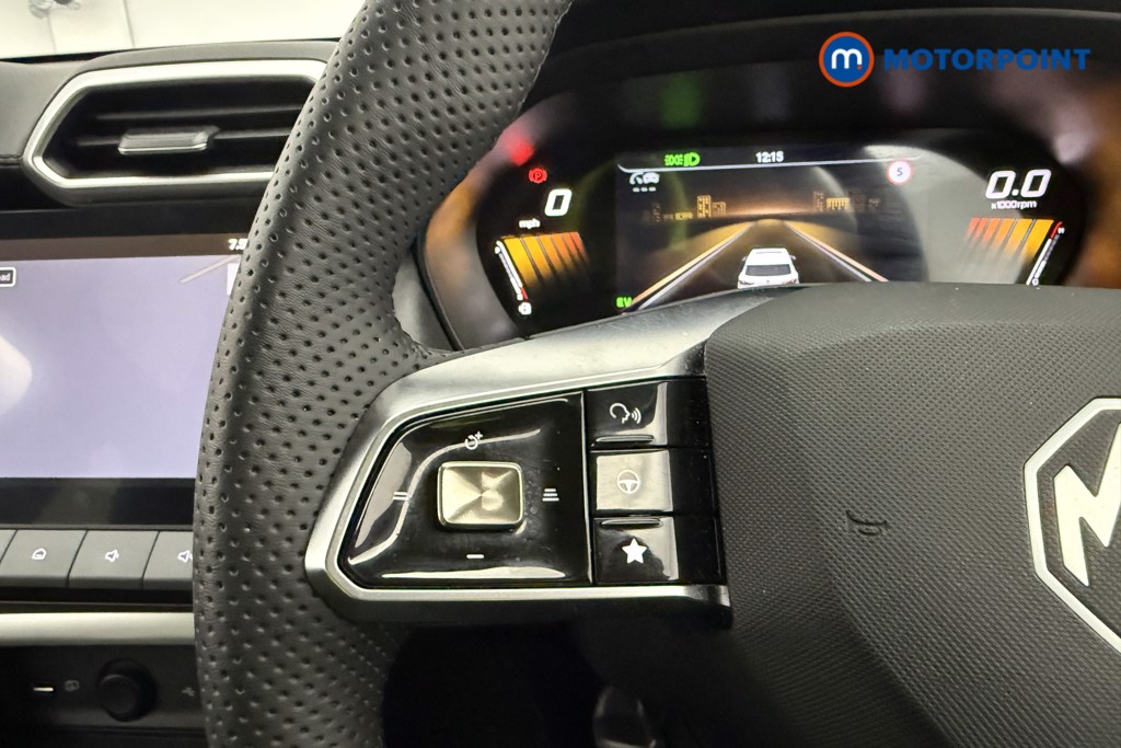 Mg Motor Uk ZS Trophy Automatic Petrol-Electric Hybrid SUV - Stock Number (1616853) - 28th supplementary image