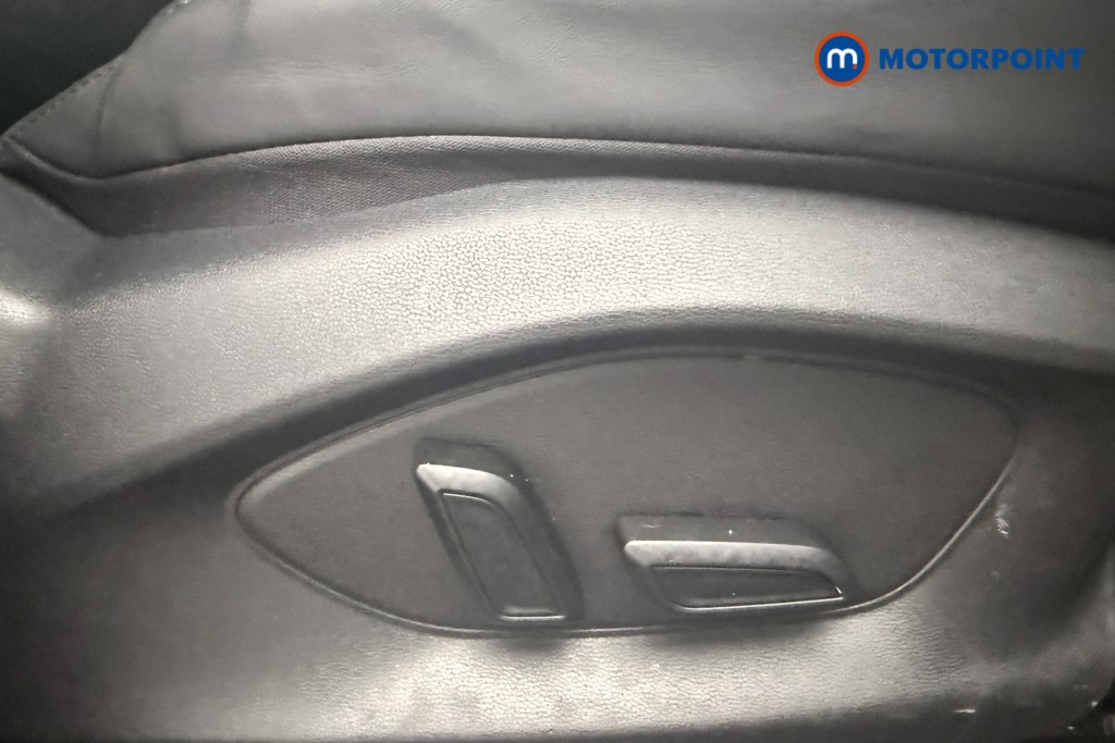 Mg Motor Uk ZS Trophy Automatic Petrol-Electric Hybrid SUV - Stock Number (1616856) - 18th supplementary image