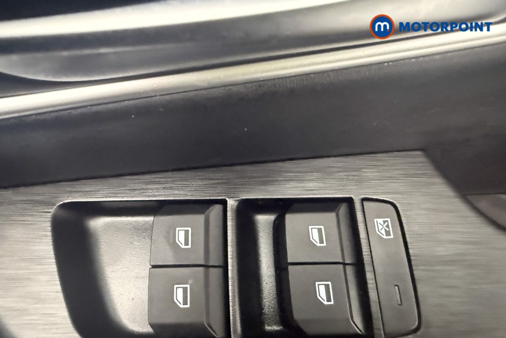 Mg Motor Uk ZS Trophy Automatic Petrol-Electric Hybrid SUV - Stock Number (1616856) - 20th supplementary image