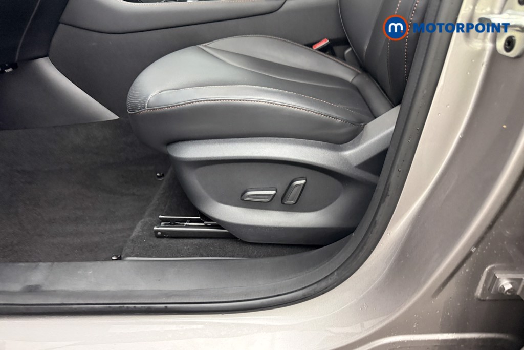 Mg Motor Uk HS Trophy Automatic Petrol-Electric Hybrid SUV - Stock Number (1616893) - 4th supplementary image