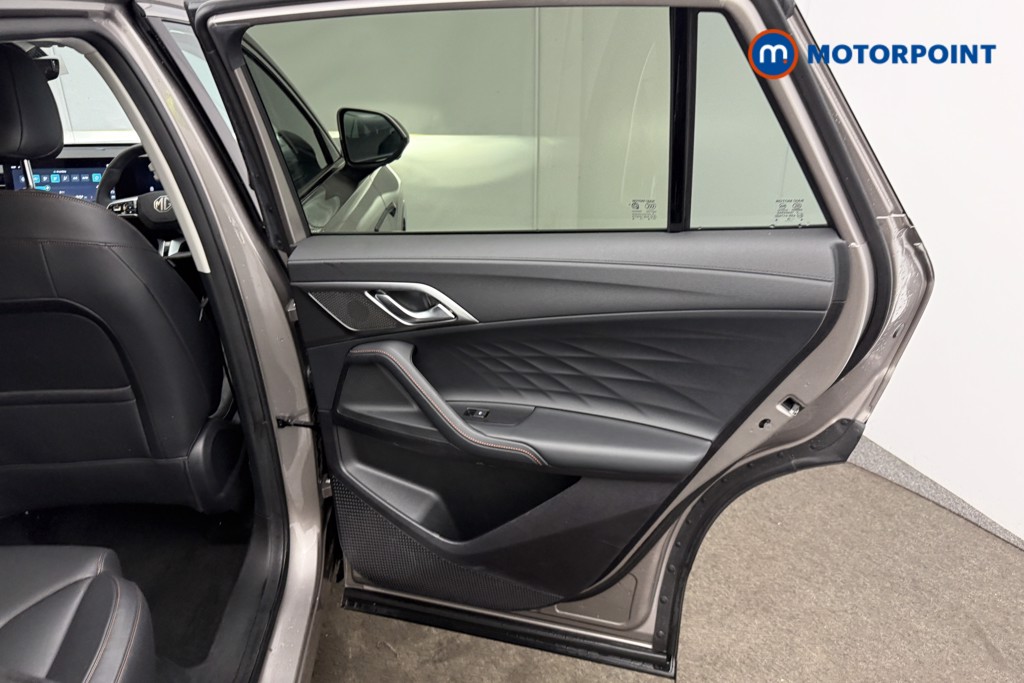 Mg Motor Uk HS Trophy Automatic Petrol-Electric Hybrid SUV - Stock Number (1616893) - 18th supplementary image