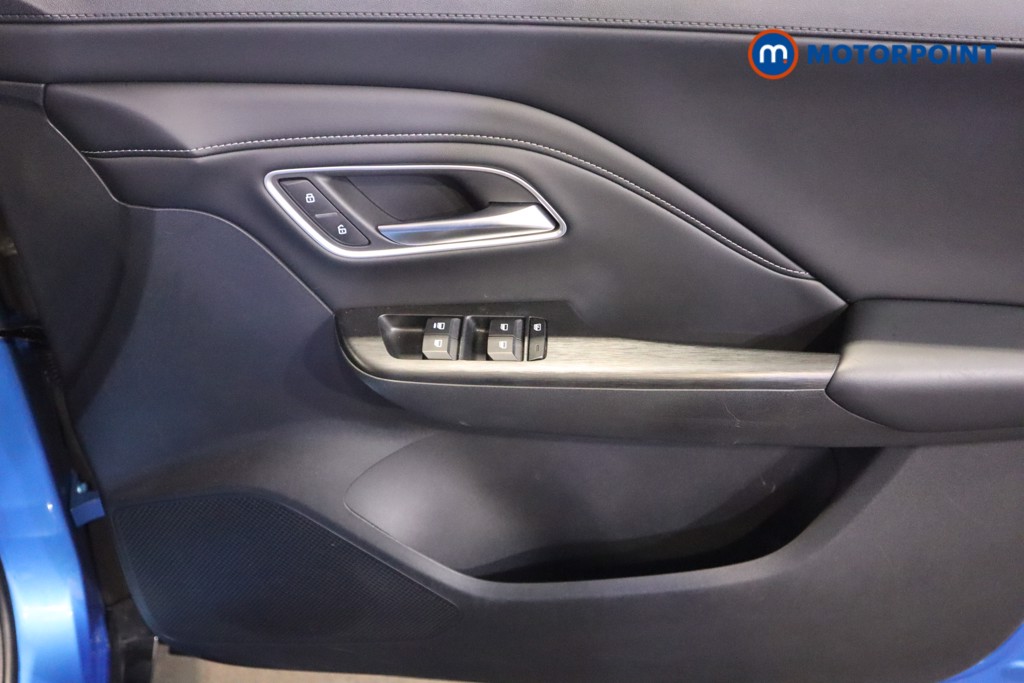 Mg Motor Uk ZS Trophy Automatic Petrol-Electric Hybrid SUV - Stock Number (1617067) - 13th supplementary image