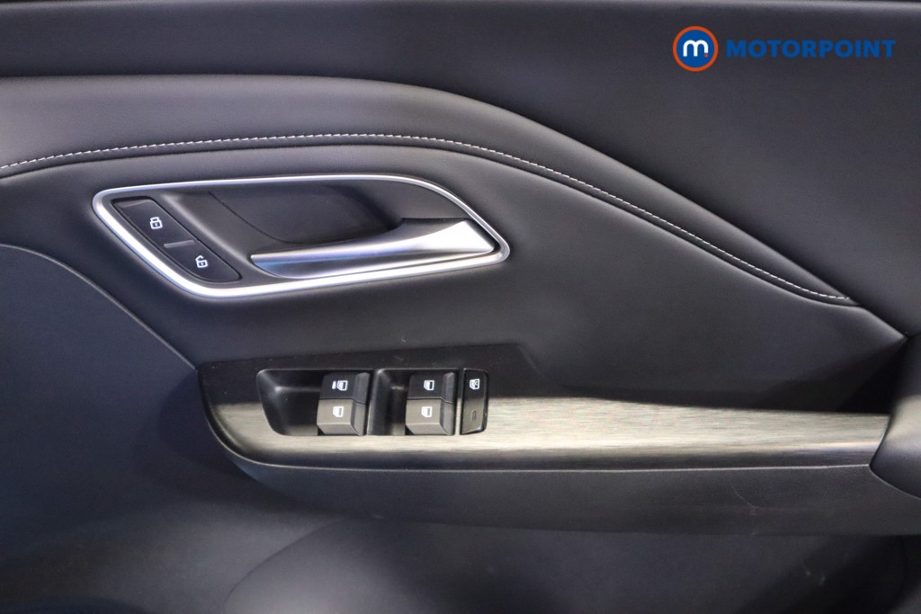 Mg Motor Uk ZS Trophy Automatic Petrol-Electric Hybrid SUV - Stock Number (1617067) - 14th supplementary image