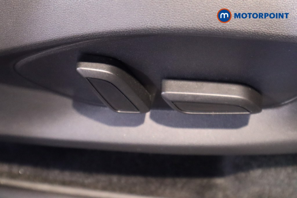 Mg Motor Uk ZS Trophy Automatic Petrol-Electric Hybrid SUV - Stock Number (1617067) - 16th supplementary image