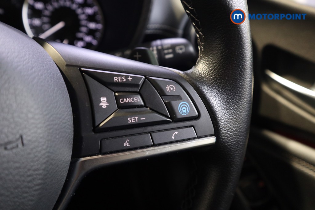 Nissan Juke Tekna Automatic Petrol SUV - Stock Number (1617324) - 4th supplementary image