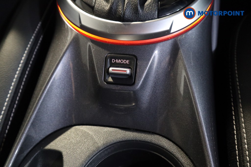 Nissan Juke Tekna Automatic Petrol SUV - Stock Number (1617324) - 11th supplementary image