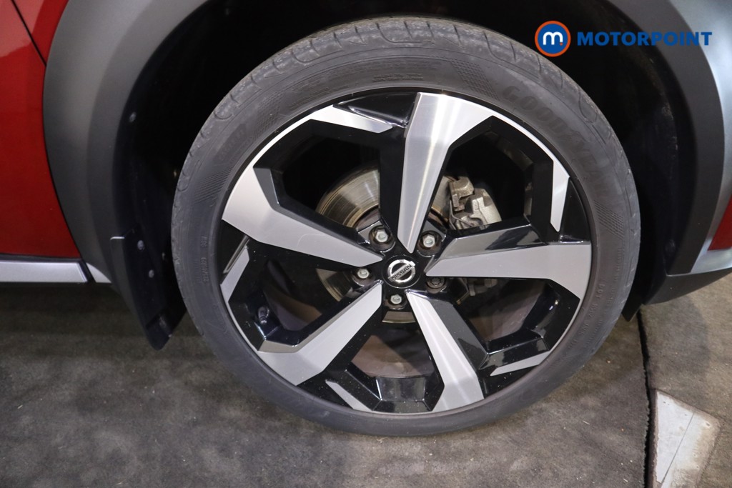 Nissan Juke Tekna Automatic Petrol SUV - Stock Number (1617324) - 23rd supplementary image