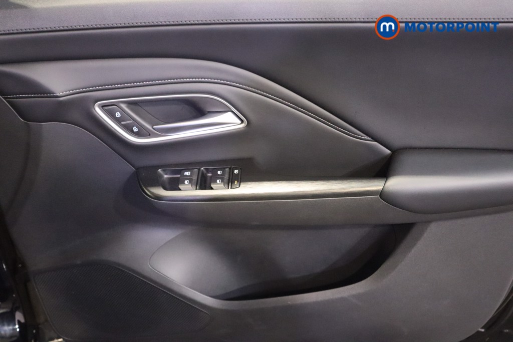 Mg Motor Uk ZS Trophy Automatic Petrol-Electric Hybrid SUV - Stock Number (1617584) - 13th supplementary image