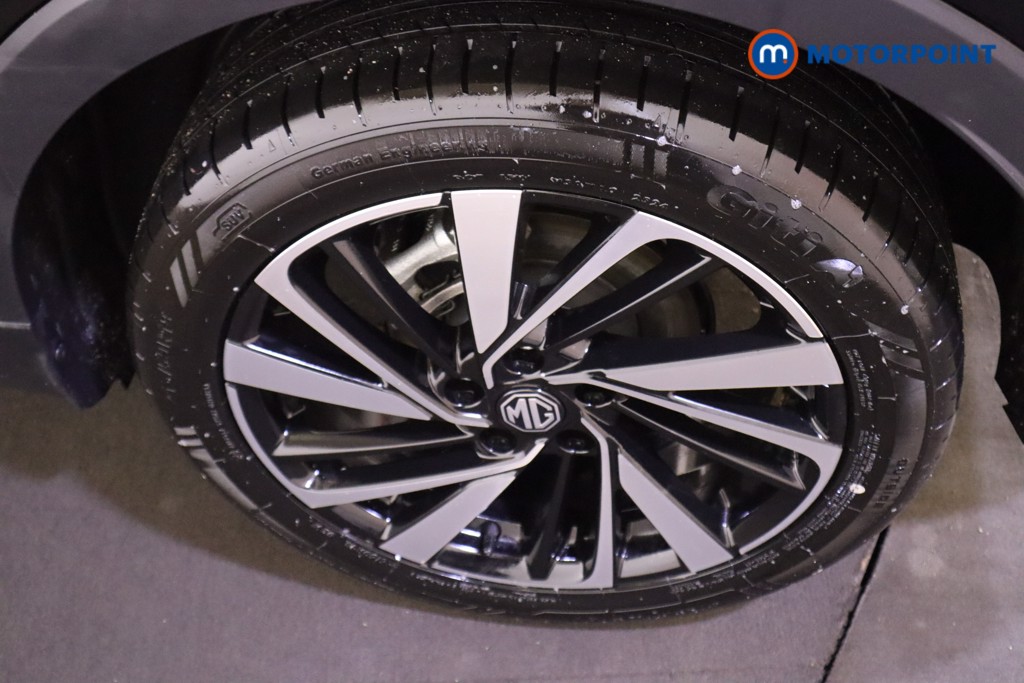 Mg Motor Uk ZS Trophy Automatic Petrol-Electric Hybrid SUV - Stock Number (1617692) - 9th supplementary image