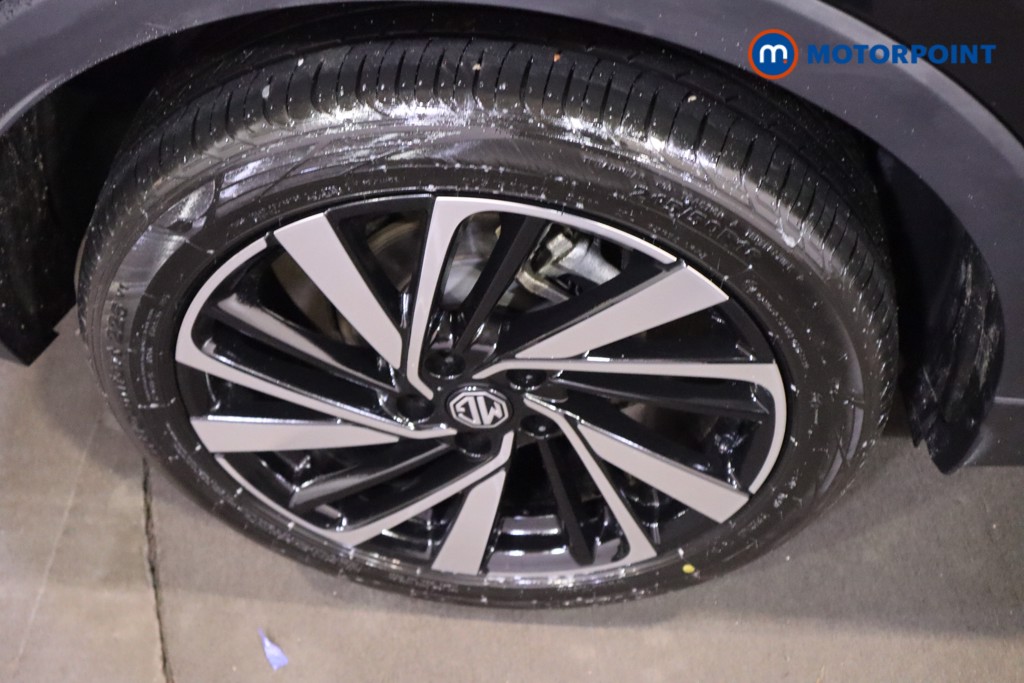 Mg Motor Uk ZS Trophy Automatic Petrol-Electric Hybrid SUV - Stock Number (1617692) - 12th supplementary image