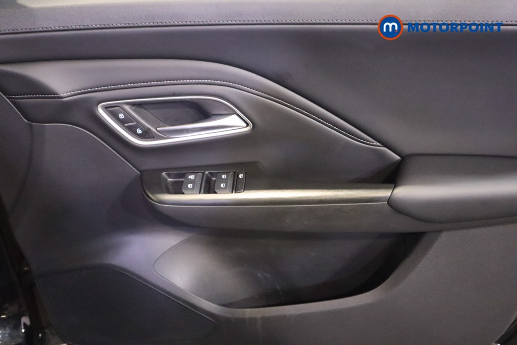 Mg Motor Uk ZS Trophy Automatic Petrol-Electric Hybrid SUV - Stock Number (1617692) - 13th supplementary image