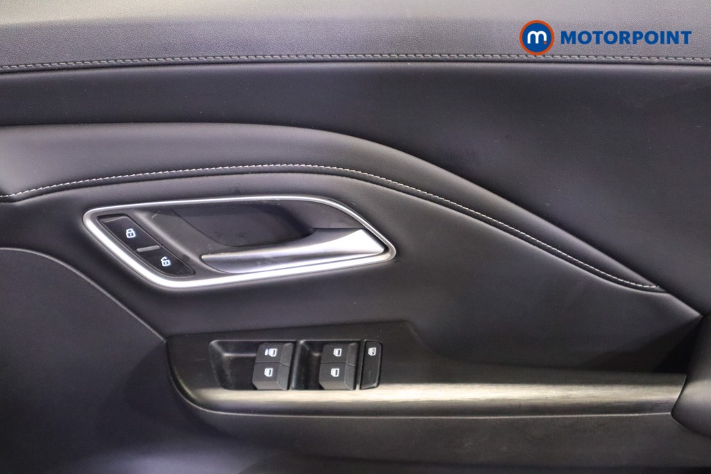 Mg Motor Uk ZS Trophy Automatic Petrol-Electric Hybrid SUV - Stock Number (1617692) - 14th supplementary image