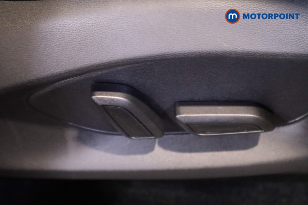 Mg Motor Uk ZS Trophy Automatic Petrol-Electric Hybrid SUV - Stock Number (1617692) - 16th supplementary image