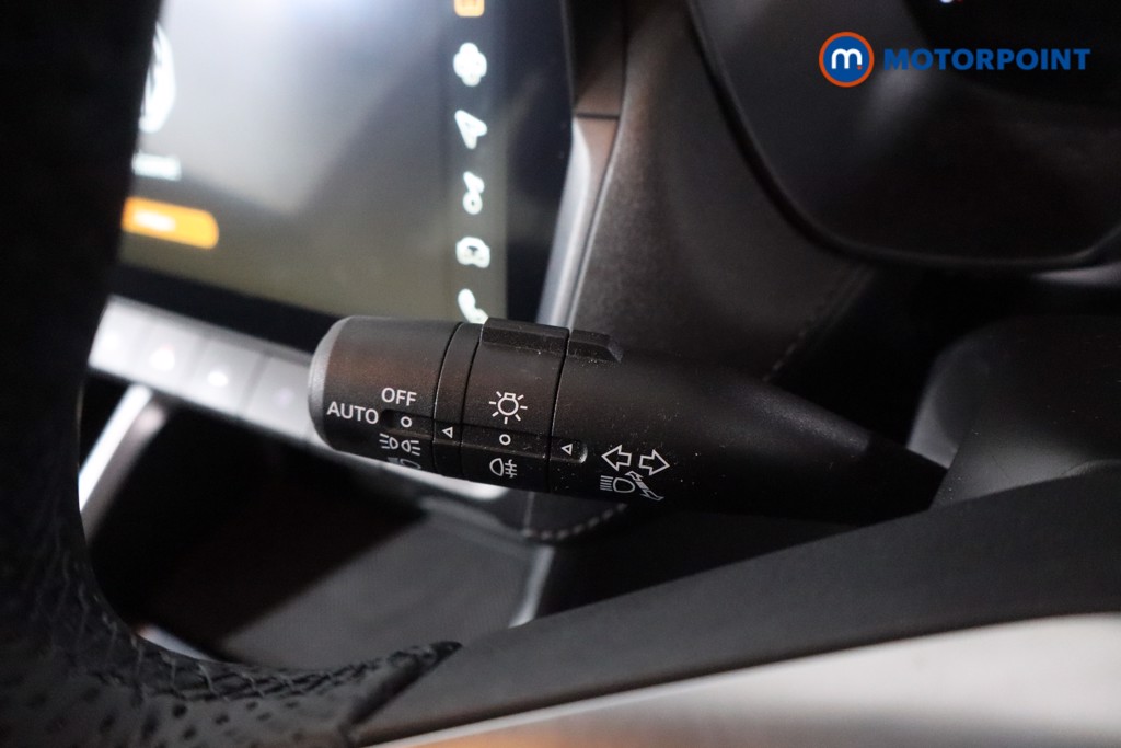 Mg Motor Uk ZS Trophy Automatic Petrol-Electric Hybrid SUV - Stock Number (1617781) - 14th supplementary image