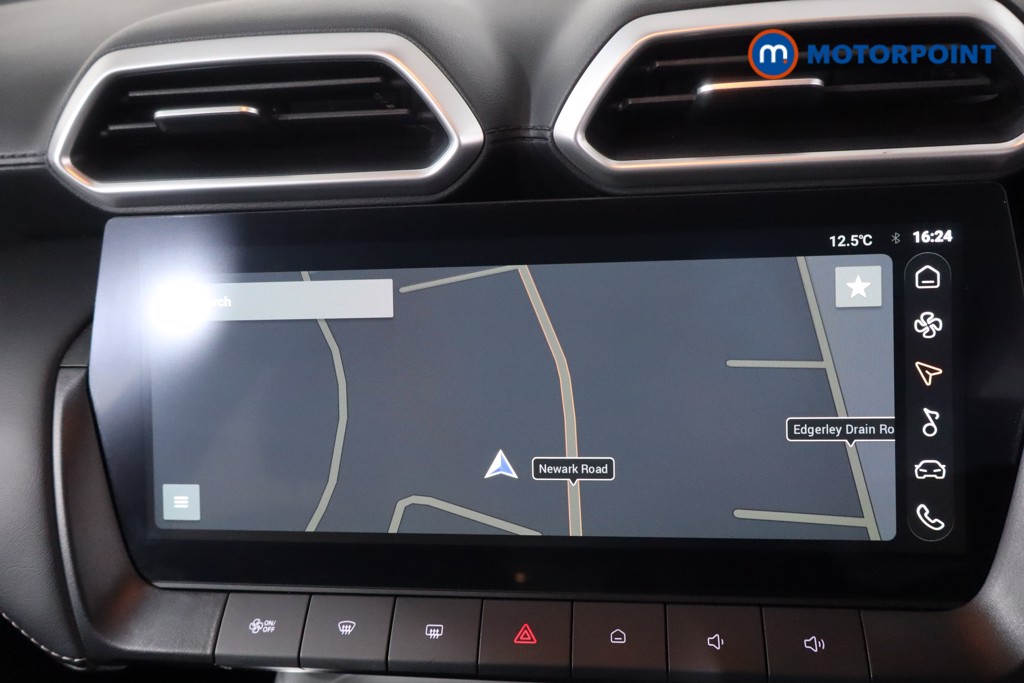 Mg Motor Uk ZS Trophy Automatic Petrol-Electric Hybrid SUV - Stock Number (1617928) - 2nd supplementary image