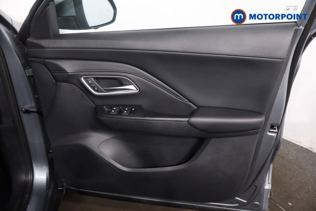 Mg Motor Uk ZS Trophy Automatic Petrol-Electric Hybrid SUV - Stock Number (1617928) - 24th supplementary image