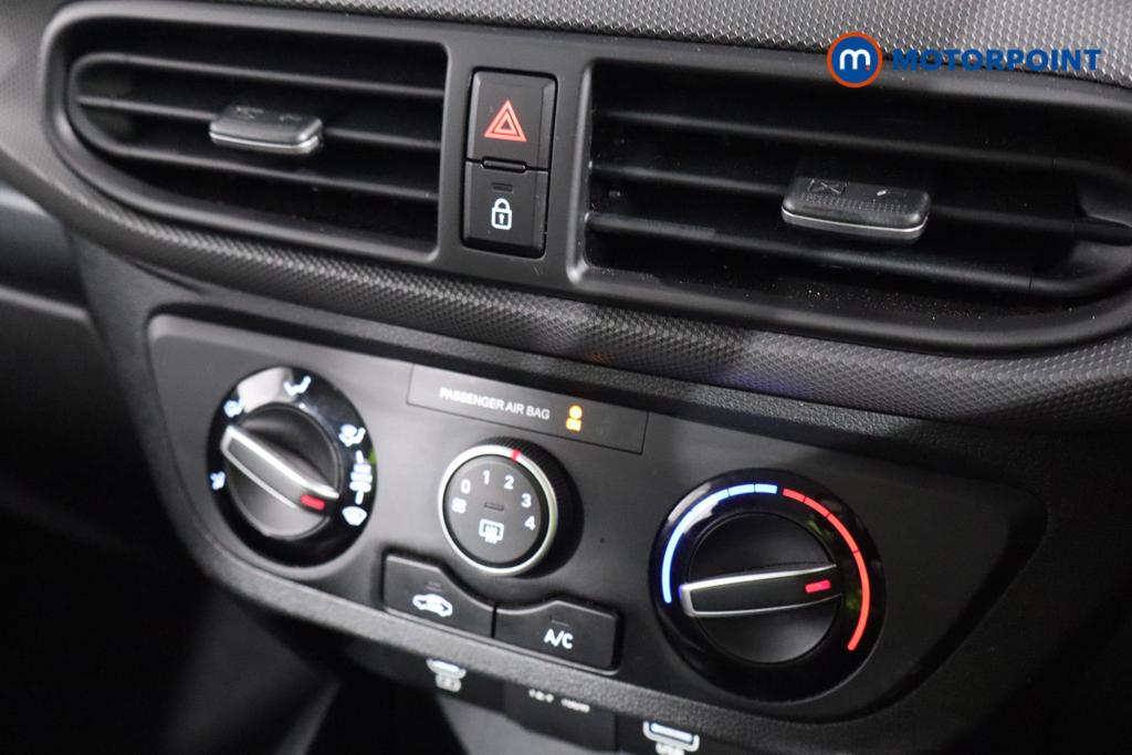 Hyundai I10 Advance Automatic Petrol Hatchback - Stock Number (1618068) - 3rd supplementary image